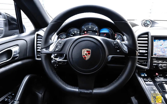 Porsche Cayenne cena 77777 przebieg: 234000, rok produkcji 2010 z Sośnicowice małe 529